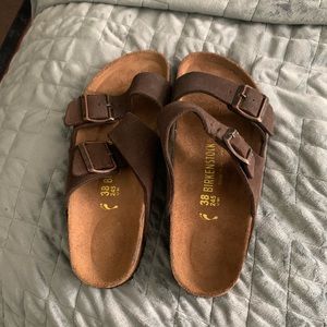 Birkenstock • Classic Arizona slides size 38